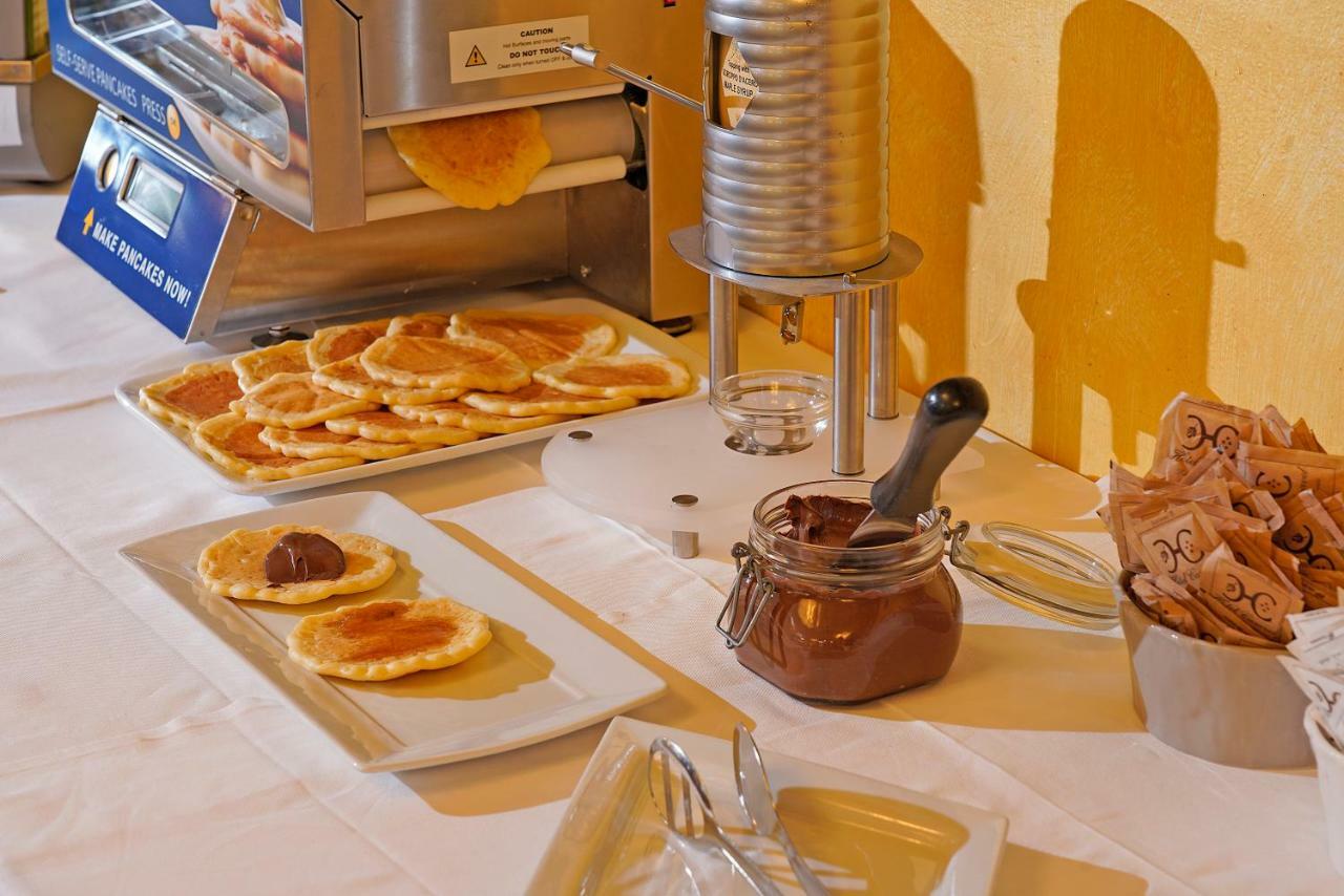 Hotel Caravel Limone sul Garda Kültér fotó